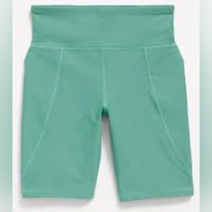 Old Navy Powersoft Side-Pocket High Waisted Bike Shorts